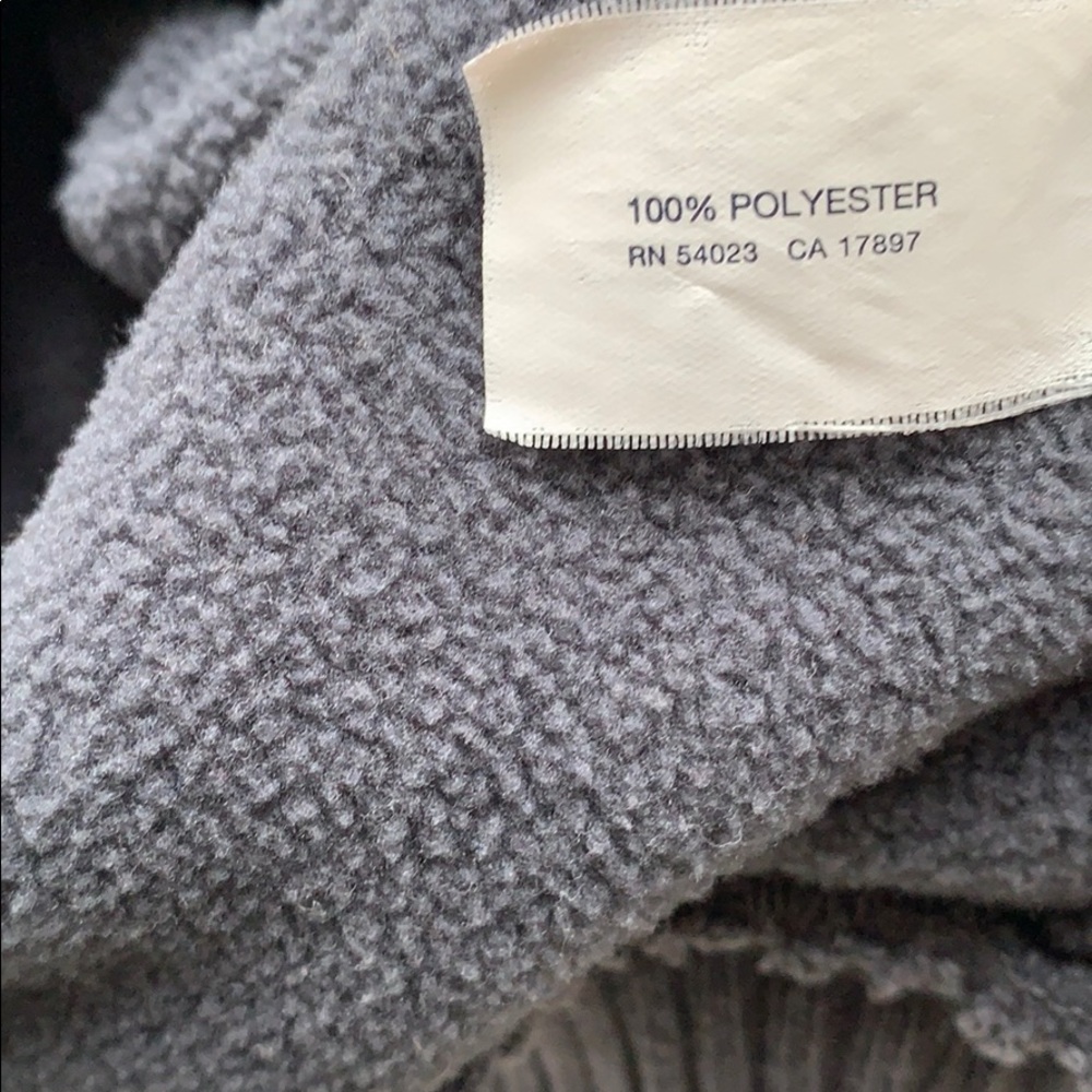 GAP zip up - Picture 6 of 7